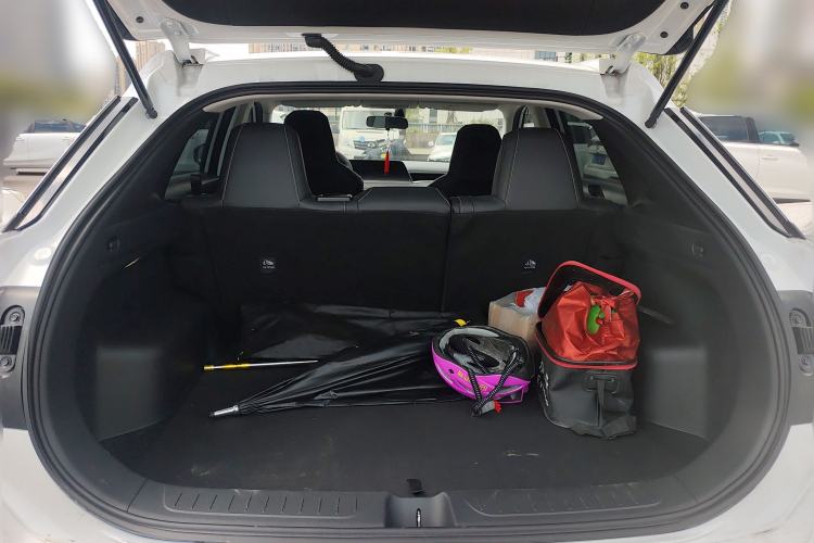 Used Venucia V 2023 260T Idol Edition Pro Trunk