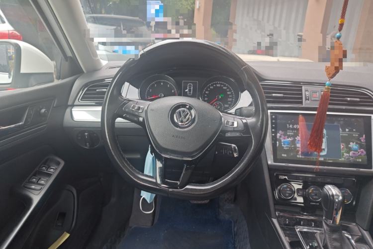 Used Volkswagen Lamando 2015 280TSI DSG Comfort Edition Steering Wheel