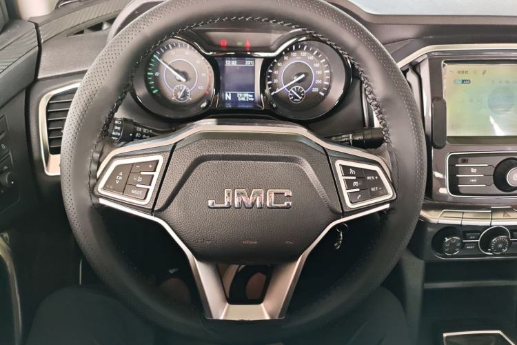 Used JMC Yuhu EV 2022 4x2 LX JX1032PSEF5BEV Steering Wheel