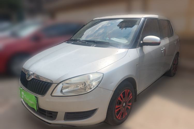 Used Skoda Fabia 2012 1.4L Manual Crystal Edition