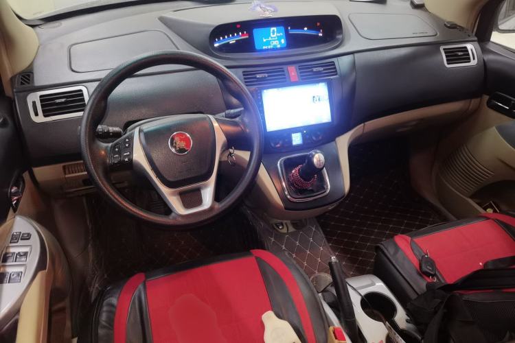 Used FORTHING Joyear SUV 2012 1.6L Luxury Model
