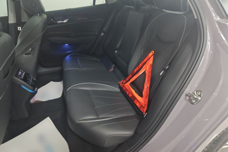 Used Volkswagen Passat 2025 Pro 380TSI Dragon Supreme Edition