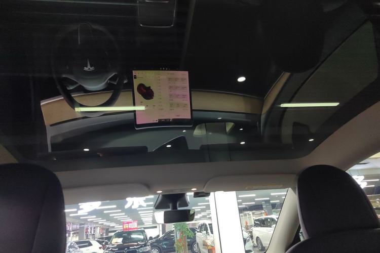 Used Tesla Model Y 2021 Long-Range All-Wheel-Drive Version