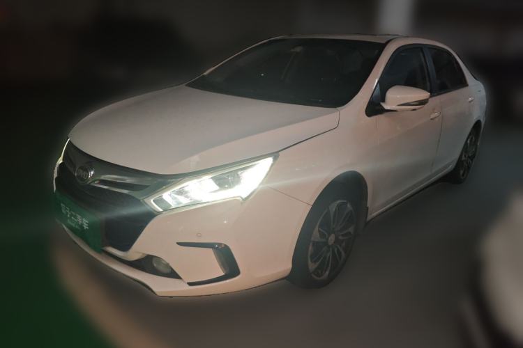 Used BYD Qin New Energy 2015 1.5T Dual-Crown Flagship Plus Edition