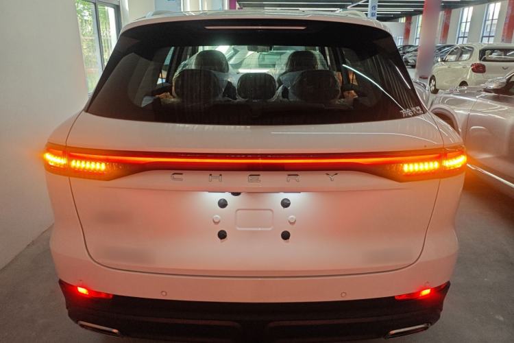 Used Chery Tiggo 8 L 2025 Model 2.0T Two-Wheel Drive Changhong Edition—5 Seaters