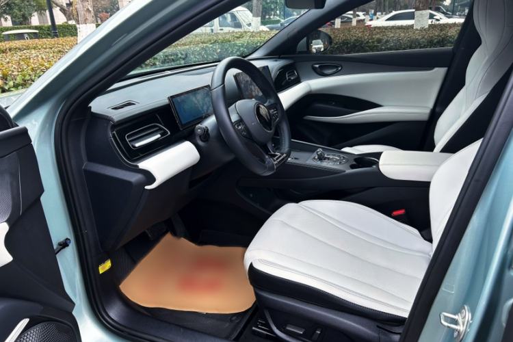 Used BYD Seal 06 New Energy 2024 DM-i 120KM Prestige Model
