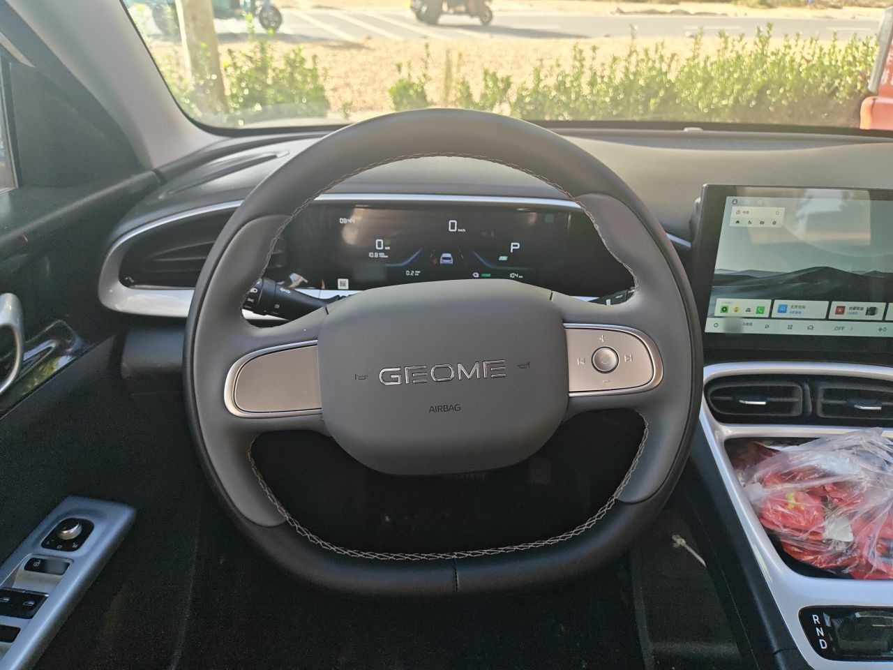 Geely Galaxy Geome 2026 Model 310km Youth Edition — снимка 9