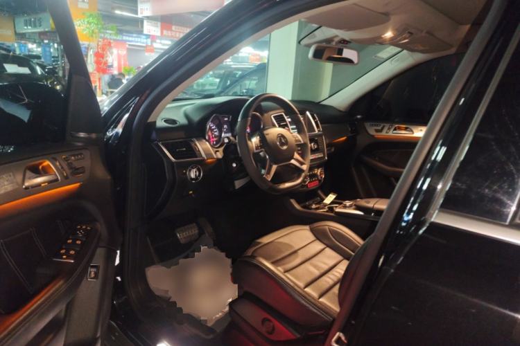 Used Mercedes-Benz M-Class AMG 2014 AMG ML 63 Driver Seat