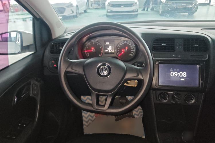 Used Volkswagen Polo 2016 1.4L Manual Fashion Model
