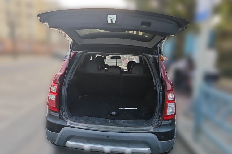 Used FORTHING Joyear X5 2016 1.6L Manual Luxury Model
