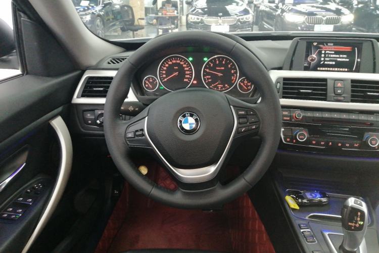 Used BMW 3 Series GT 2017 320i Sport Edition
