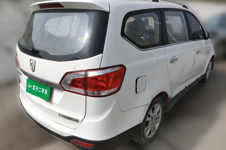 Used Baojun 730 2014 1.8L manual Comfort trim 7-seater Rear Right 45 Deg
