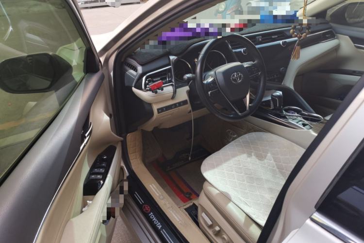 Used Toyota Camry 2019 Revised Version 2.5G Luxury Edition
