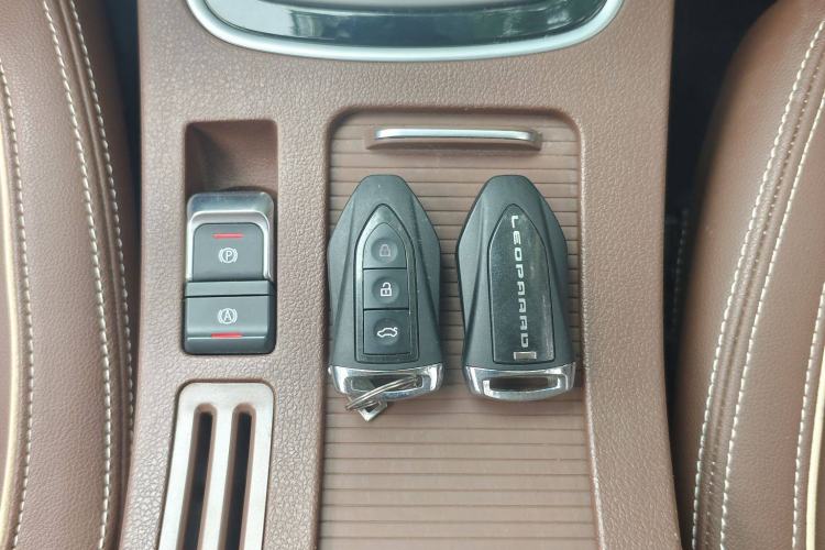 Used Leopaard CS10 2017 2.0T Automatic Luxury Model
