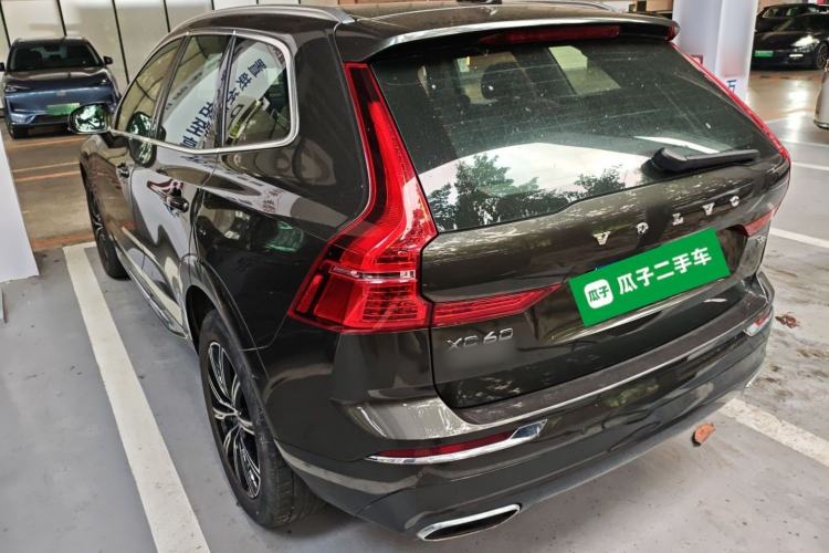 Used Volvo XC60 2021 T5 4x4 Zhiya Luxury Edition Rear Left 45 Deg