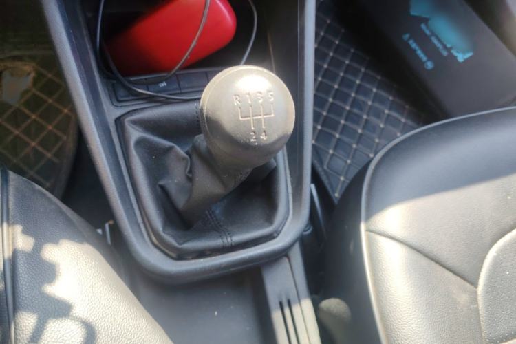 Used Volkswagen Santana 2021 1.5L Manual Fashion Edition Gear Lever