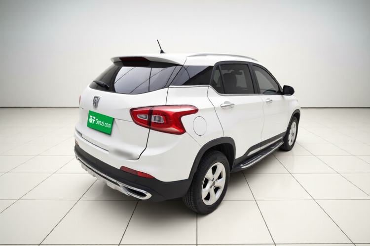 Used Baojun 510 2017 1.5L Automatic Fashion Model Exterior 5