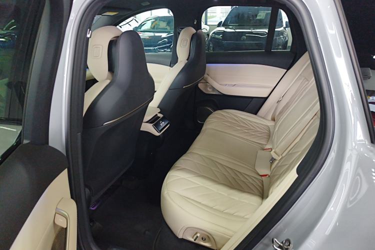 Used Nio ES6 2025 75 kWh Left Rear Seat