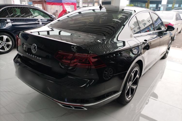 Used Volkswagen Magotan 2023 2 Million Units Limited Edition 330TSI DSG Leading Version
