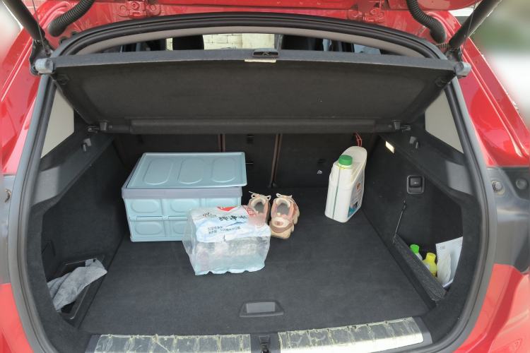 Used BMW X1 2018 xDrive20Li Luxury Edition Trunk