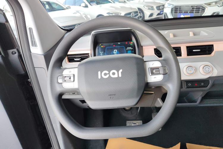 Used Chery New Energy QQ Ice Cream 2022 120km Conical Shape Lithium Iron Phosphate