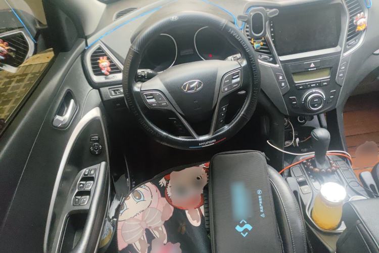 Used Hyundai Santa Fe 2013 2.4L Automatic Two-Wheel Drive Smart Version