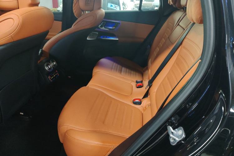 Used Mercedes-Benz GLC 2023 Refreshed GLC 300 L 4MATIC Dynamic Edition 5 Seats
