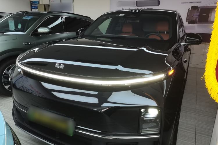 Used Li Auto L8 2025 Max Smart Refresh Edition