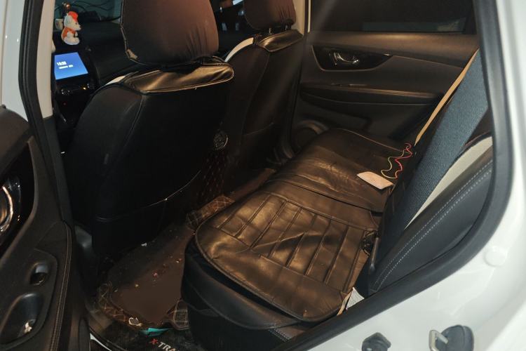 Used Nissan X-Trail 2019 2.0L CVT Smart Connect Comfort Edition 2WD
