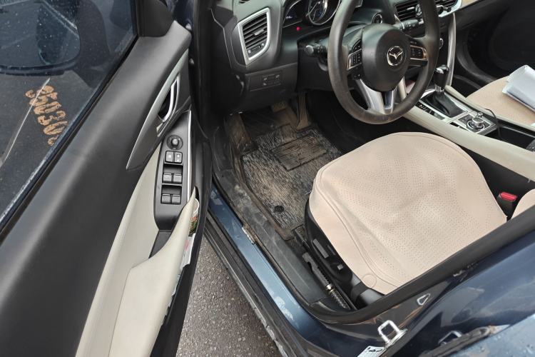 Used Mazda CX-4 2016 2.5L Automatic 4x4 Bluetide Fearless Edition