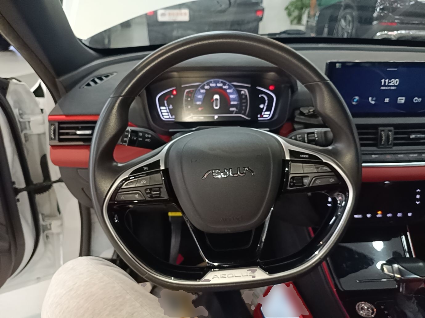 Dongfeng Aeolus Yixuan 2022 230T Automatic Adaptive-Beam Knight Edition — снимка 13