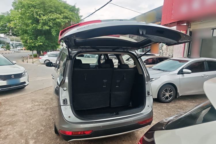 Used Baojun 730 2021 1.5L Manual Fashion Version 7 Seats
