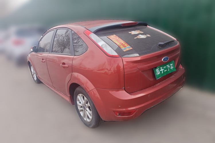 Used Ford Focus 2011 Hatchback 1.8L Automatic Fashion Edition
