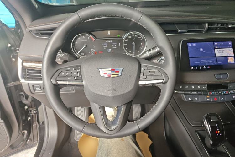 Used Cadillac XT4 2022 28T Two-Wheel Drive Prestige Version
