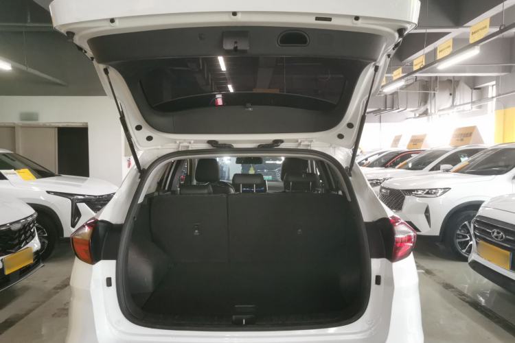 Used Hyundai Tucson 2019 280TGDi Dual-Clutch Two-Wheel Drive Fashion Edition China VI Standard