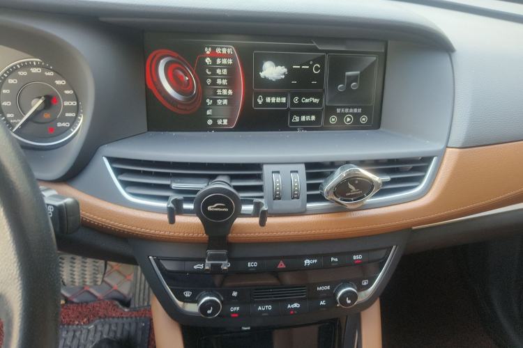 Used BORGWARD BX7 2018 28T Four-Wheel Drive Luxury Version 5 Seats China V Emission Standard