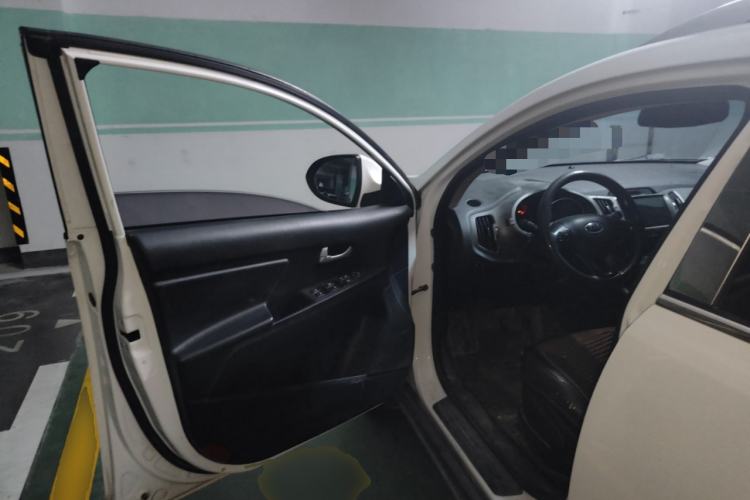 Used Kia Sportage R 2015 2.0L Automatic Two-Wheel Drive GL