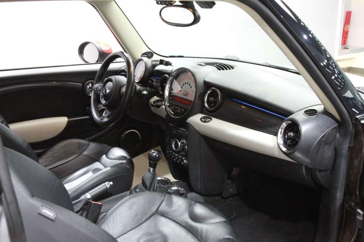 Used MINI MINI 2011 1.6T COOPER S