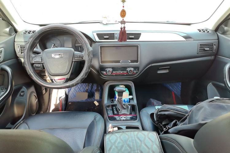 Used Qoros 5 2018 Revised 1.6T Automatic Luxury Version
