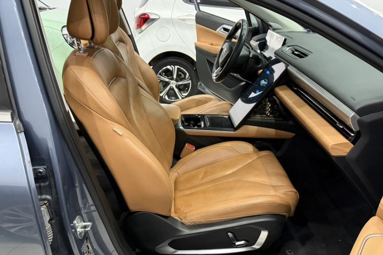 Used XPeng P5 2022 550E Right Front Seat