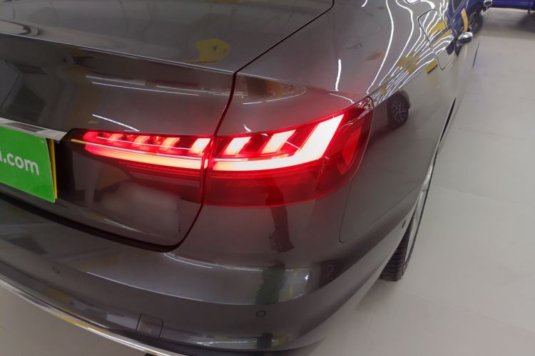 Used Audi A4L 2022 40 TFSI Luxury Prestige Edition
