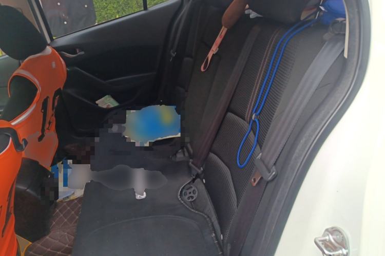 Used Mazda 3 Axela 2017 Sedan 1.5L Automatic Luxury Model China VI Standard
