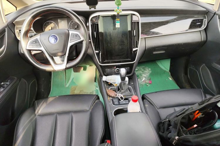 Used BYD Song MAX 2018 1.5T Automatic Smart Connect Elite Model with 6 Seats
