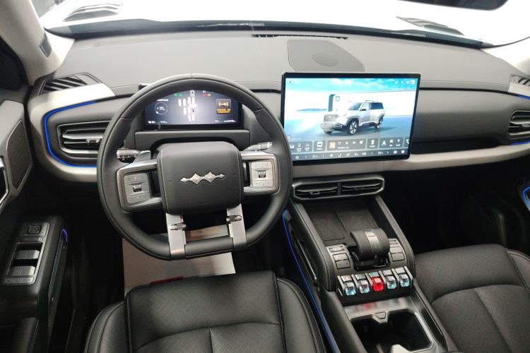 Used Formula Leopard Titanium 3 2025 501 km All-Wheel Drive Intelligent Driving Max Edition