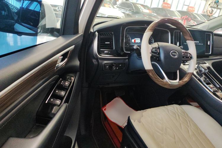 Used GAC Trumpchi M8 2023 Lingxiu Series 390T Luxury Edition Driver Seat