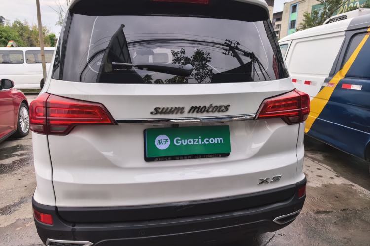 Used SWM X3 2021 1.5L Manual Comfort Version 7 Seats
