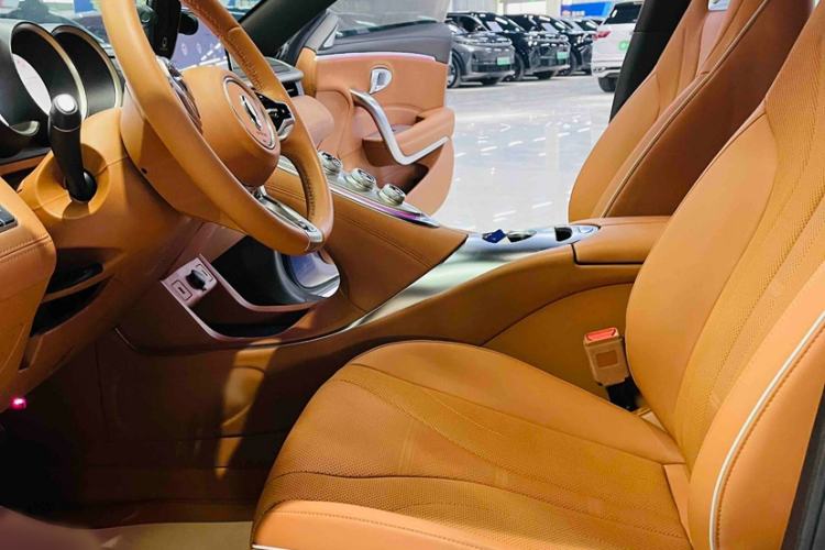 Used ORA Lightning Cat 2022 555 km Luxury Edition