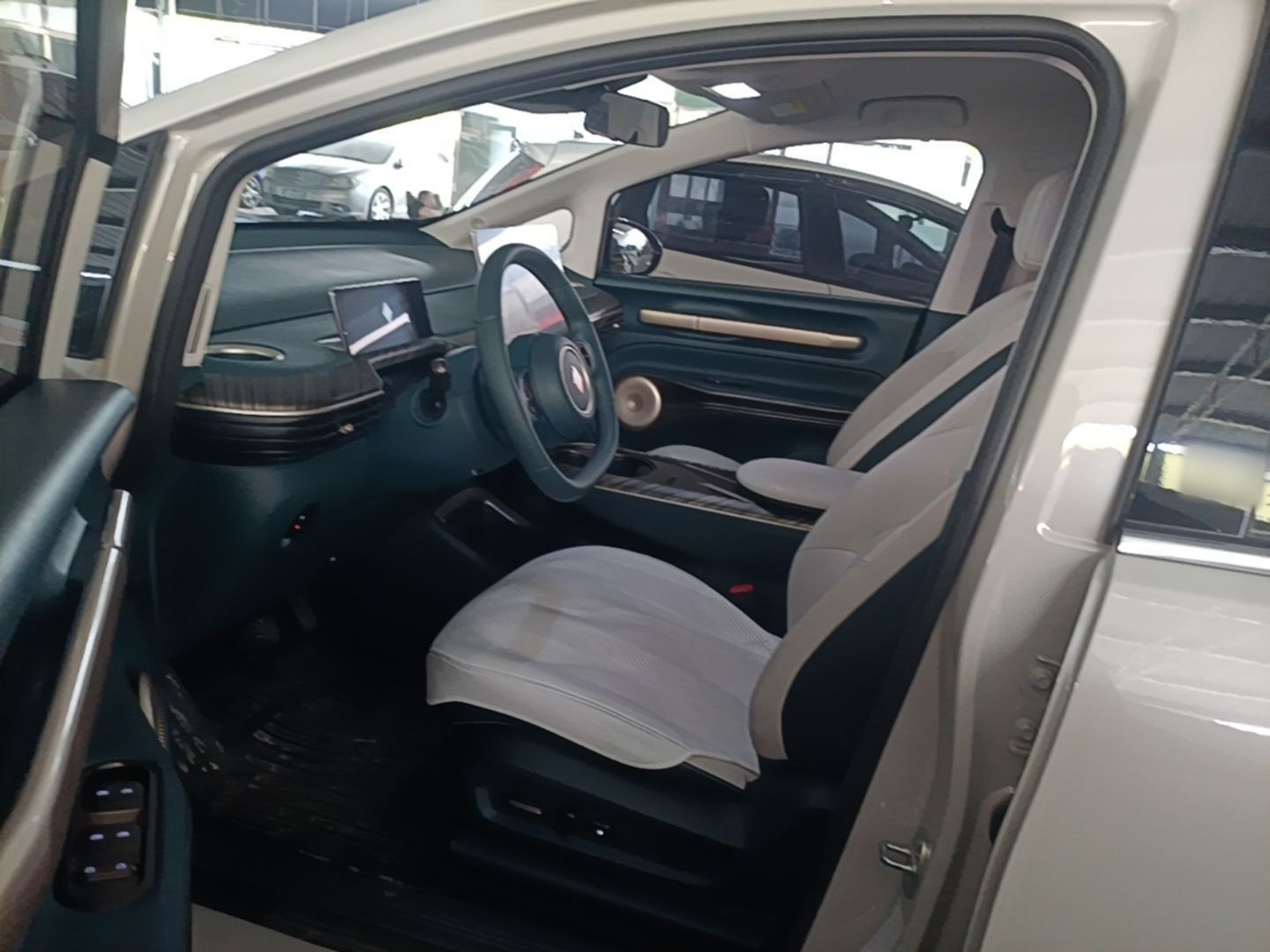 Vordere Reihe im Auto