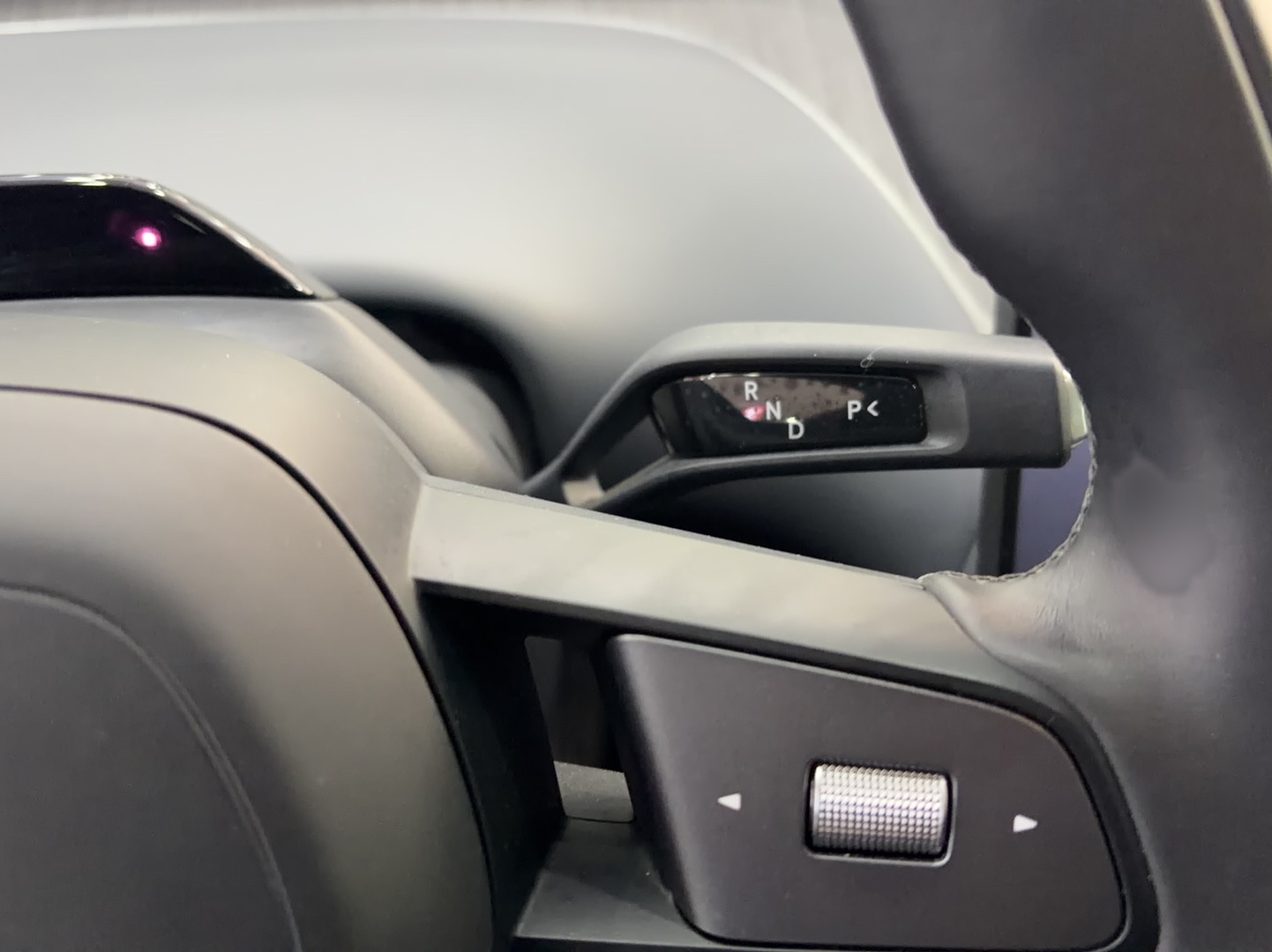 Xiaomi Auto YU7 2025 Ultra-Long Range Rear-Wheel Drive Version — снимка 12