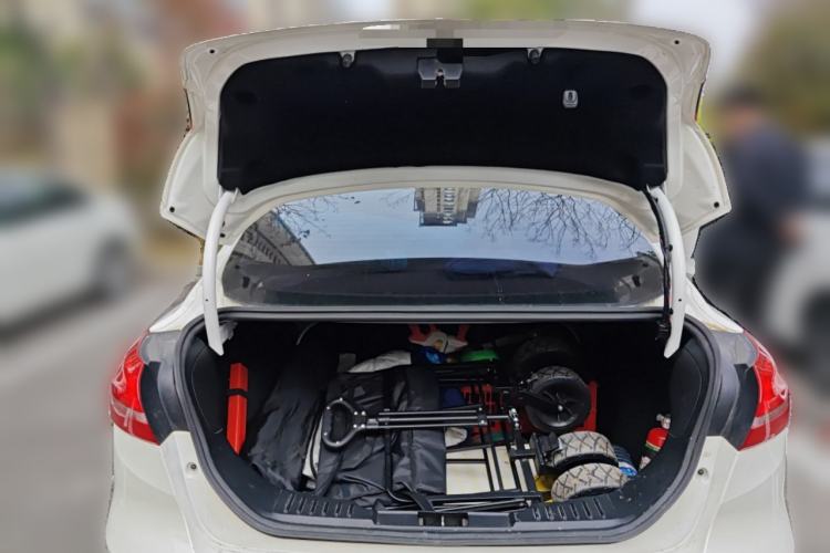 Used Ford Focus 2015 Sedan 1.6L Automatic Comfort Model
